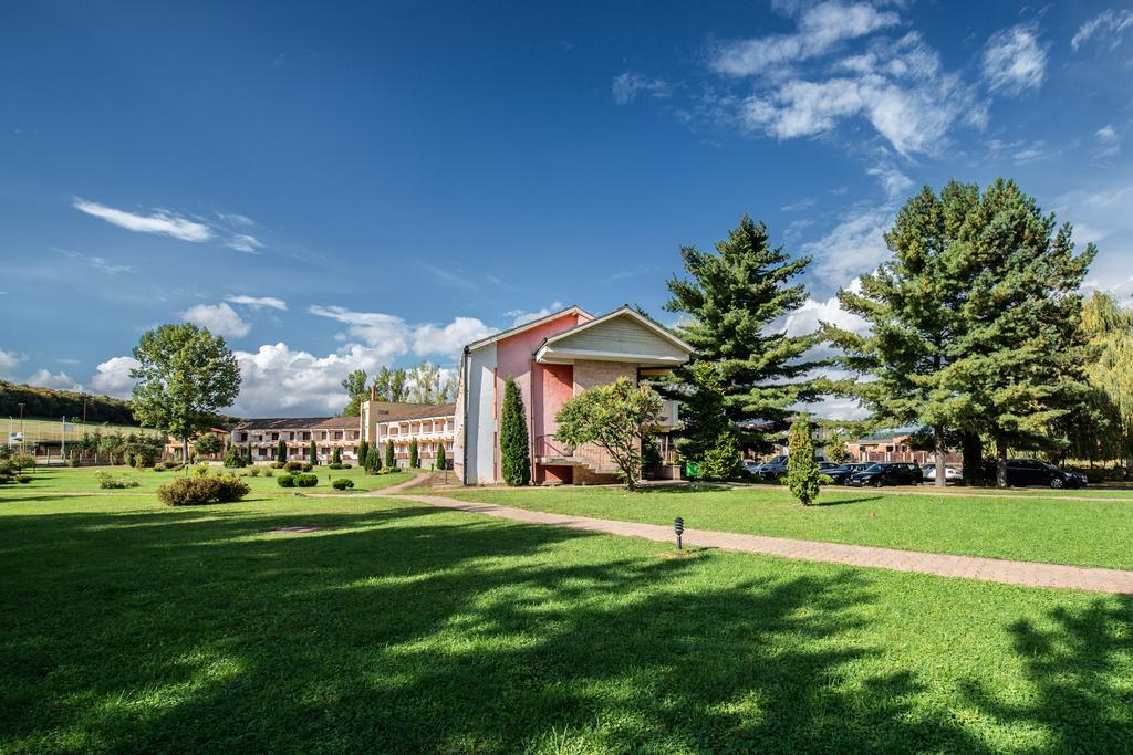 Motel Gilău Exterior foto